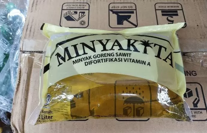 MINYAK KITA